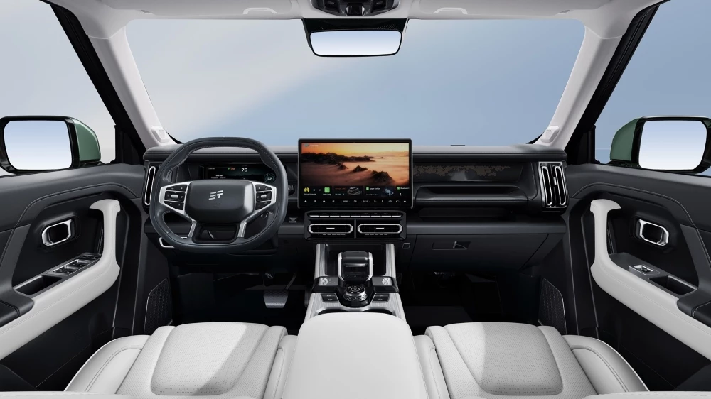 Кроссовер Jetour T1 в Казахстане салон интерьер