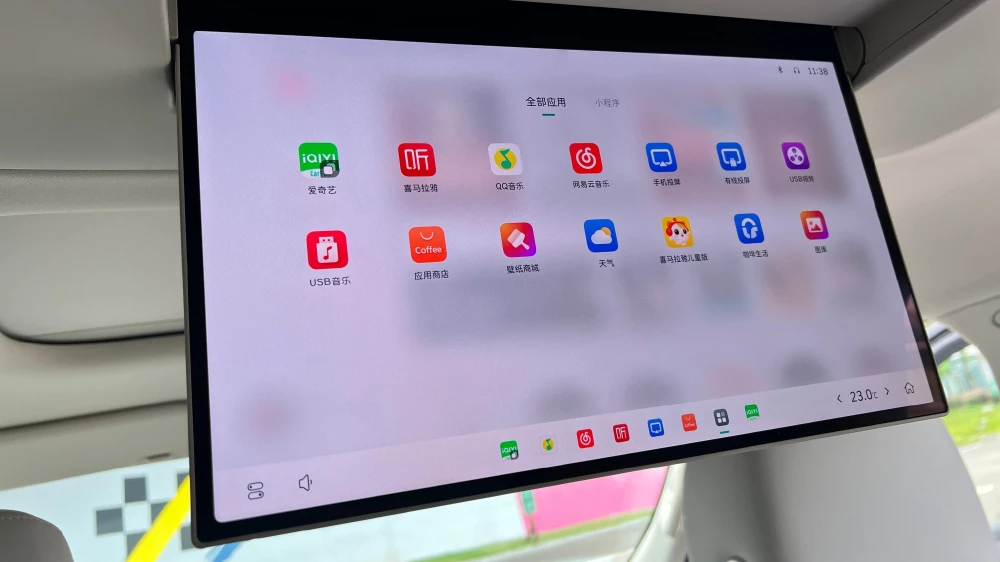 обновленный tank 400 внедорожник гибридный салон белый вышел в заказ в китае цена