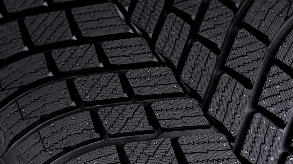 зимние фрикционные шины Pirelli Ice Zero FR 3