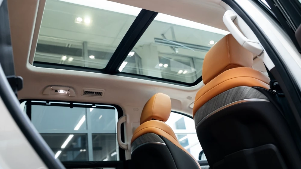 Tank 500 у дилера в автосалоне купить новый официального дилера TANK БалтАвтоТрейд панорамная крыша