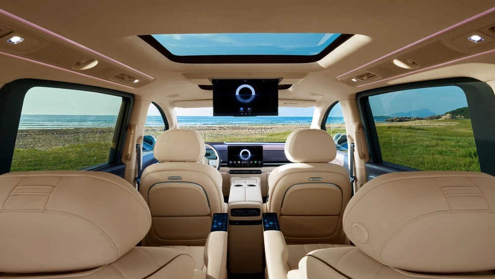 Обновленный минивэн Voyah Dream+ салон интерьер