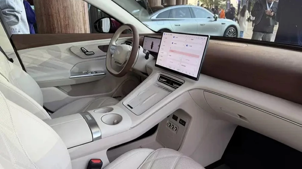 chery fulwin a9l интерьер седан