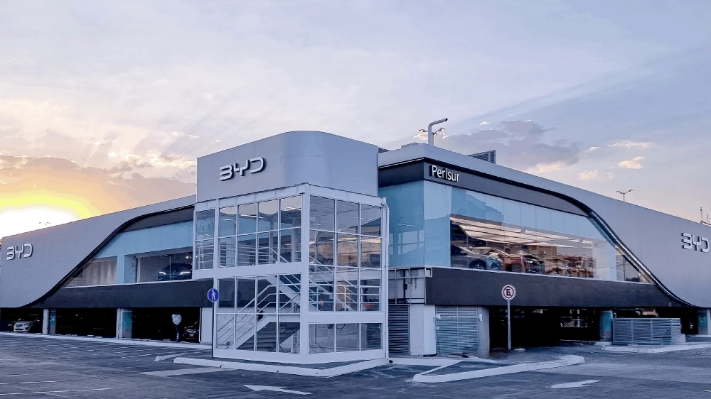 Шоурум марки BYD в Мексике Мехико