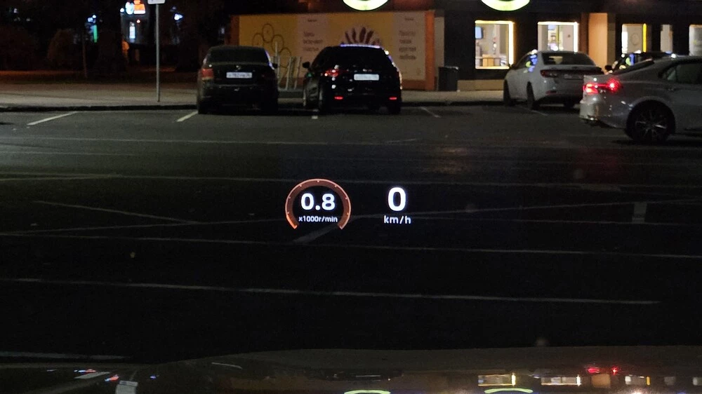 Changan CS75 Plus обновленный третьего поколения салон интерьер проекция на стекло