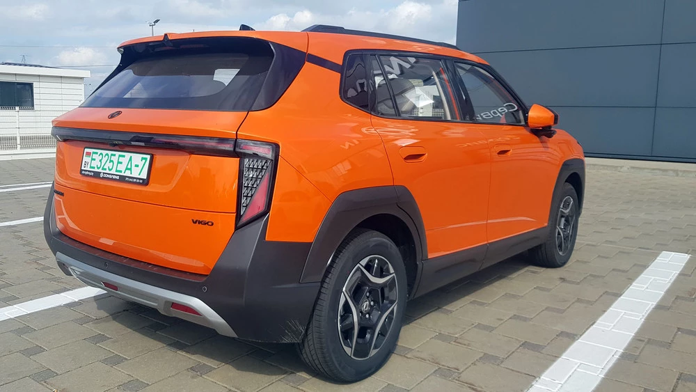 Dongfeng Vigo в Беларуси у дилера сбоку сзади цены предзаказ