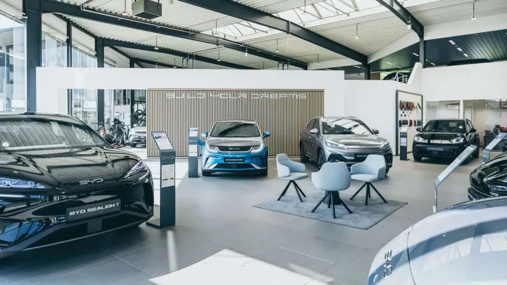 Шоурум марки BYD в Европе