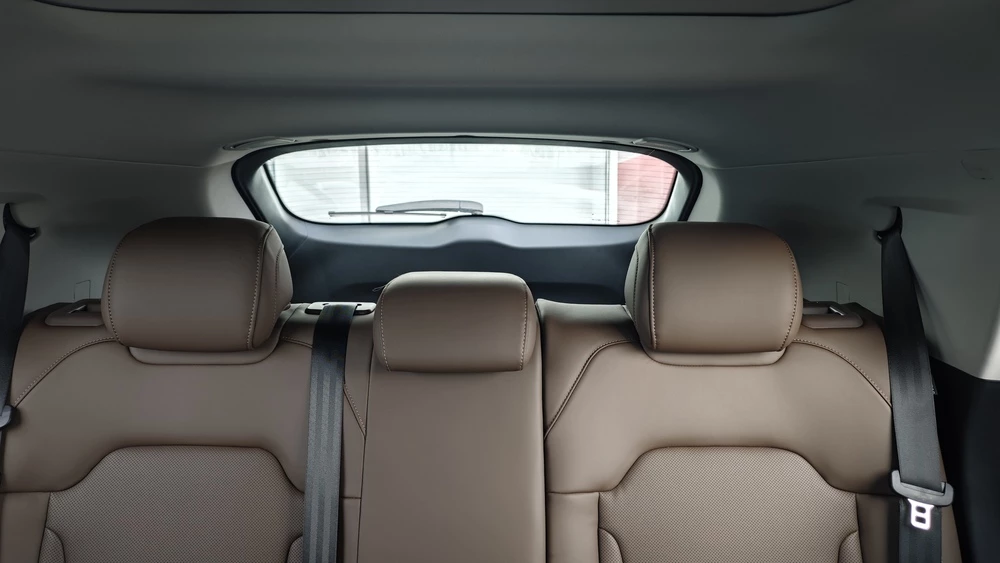 GAC GS4 AWD салон интерьер второй ряд сиденья окно заднее