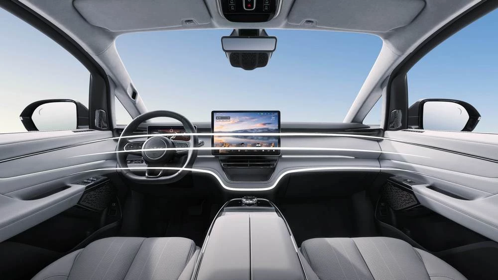 Geely Galaxy LEVC L380 салон интерьер