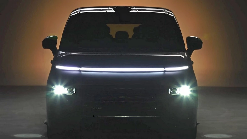 Гибридный минивэн Geely Galaxy V900 спереди тизер