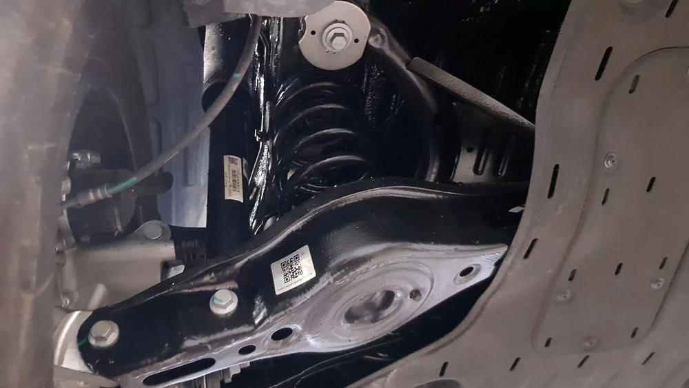 Geely EX5 белорусской сборки в беларуси подвеска