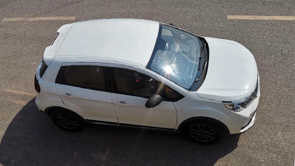 Geely Haoyue X3 Okavango X3 сбоку сверху