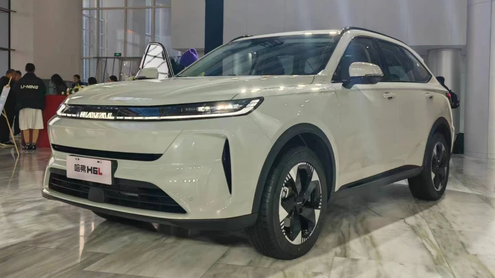 старт продаж haval h6l кроссовер сбоку спереди комплеткации цены