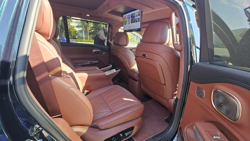 Hyptec HL тест в китае салон интерьер второй ряд сиденья