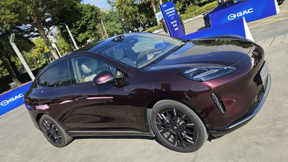 Hyptec HT тест в китае сбоку спереди