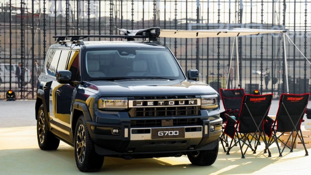 внедорожники jetour zhongheng g700 презентация в оаэ спереди сбоку