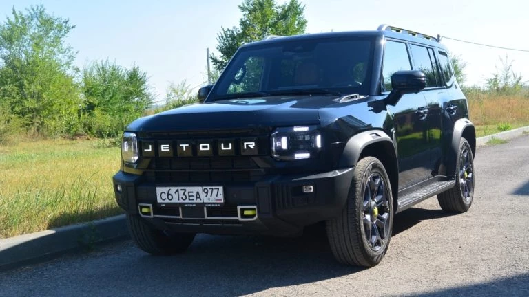 Jetour t2 тест сбоку спереди