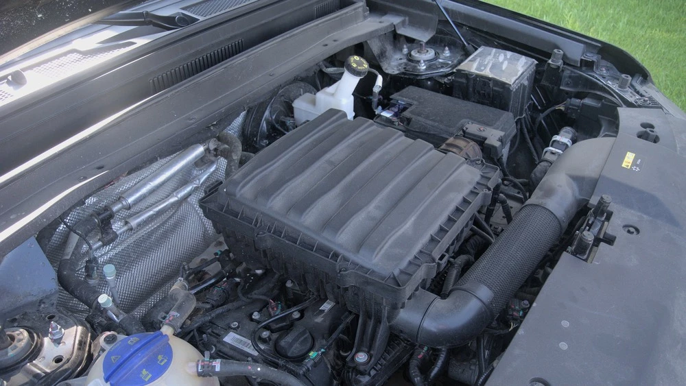 Jetour t2 тест двигатель мотор капот открыт