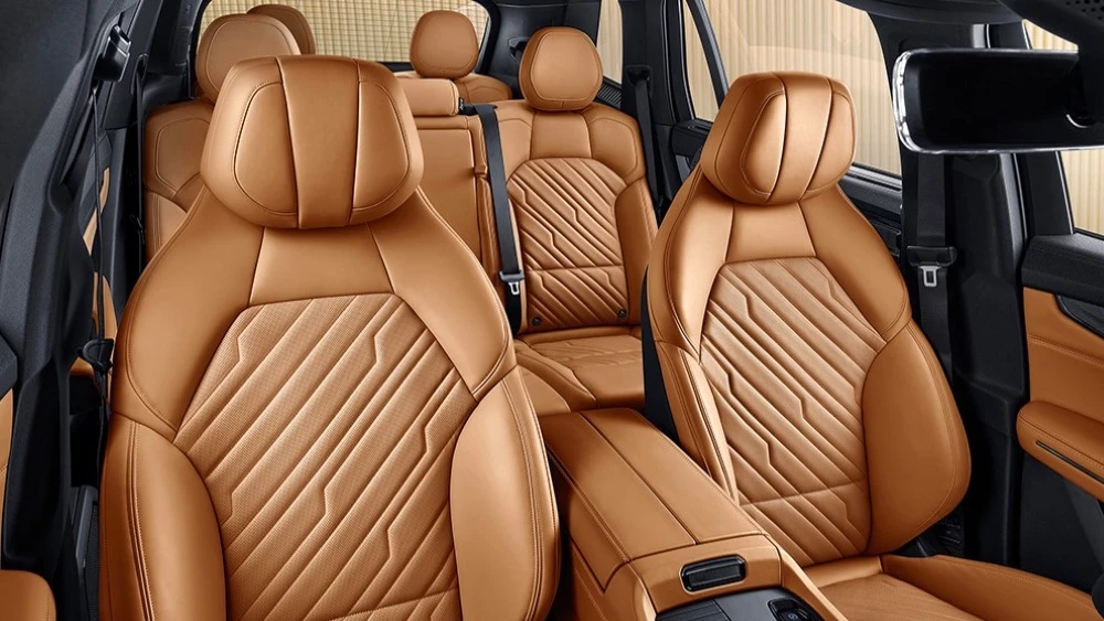 кроссовер nordcross 001 на базе lynk co 09 салон коричневый