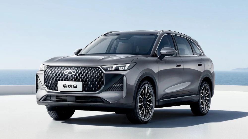 новый кроссовер chery tiggo 8 tiger edition сбоку спереди