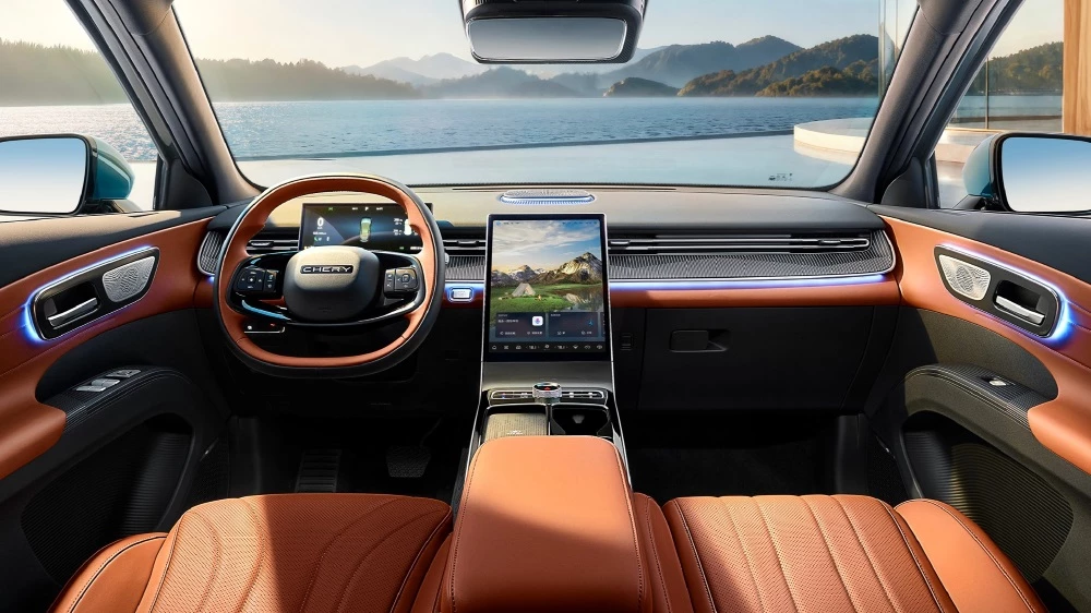 новый кроссовер chery tiggo 8 leopard edition интерьер