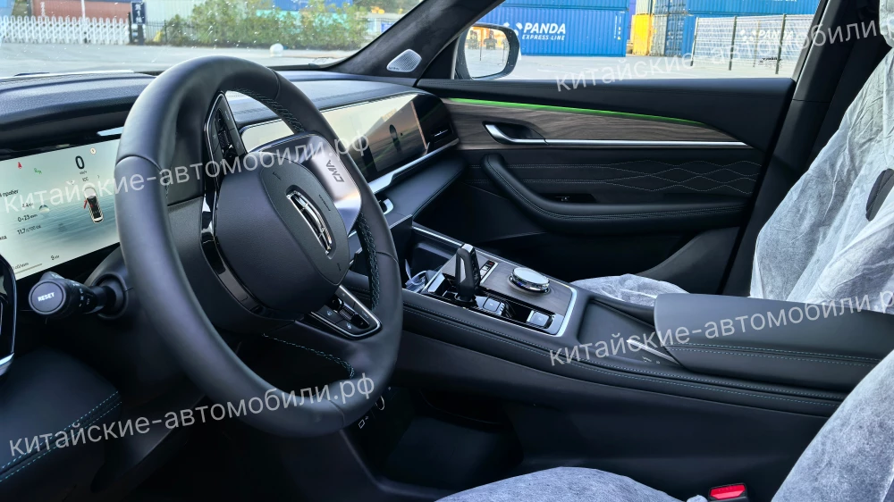 Новые кроссоверы Geely Monjaro отправились в Россию салон порт сиань китай