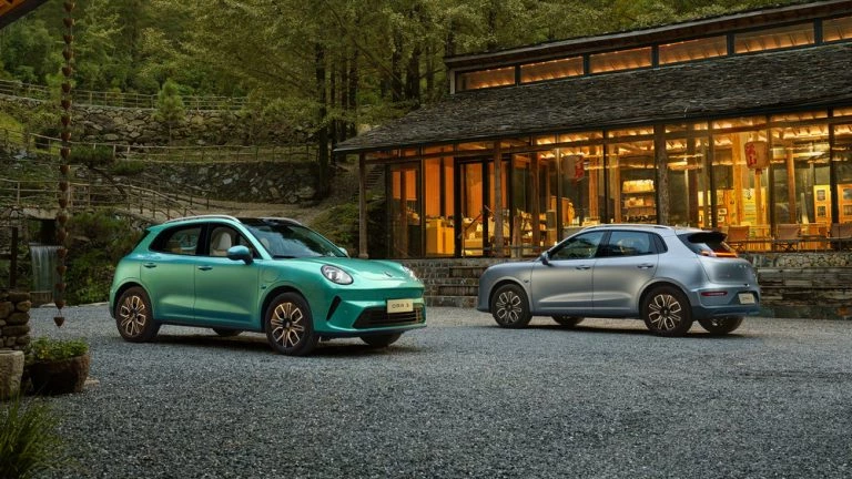 Электрические кроссоверы Ora 5 сбоку