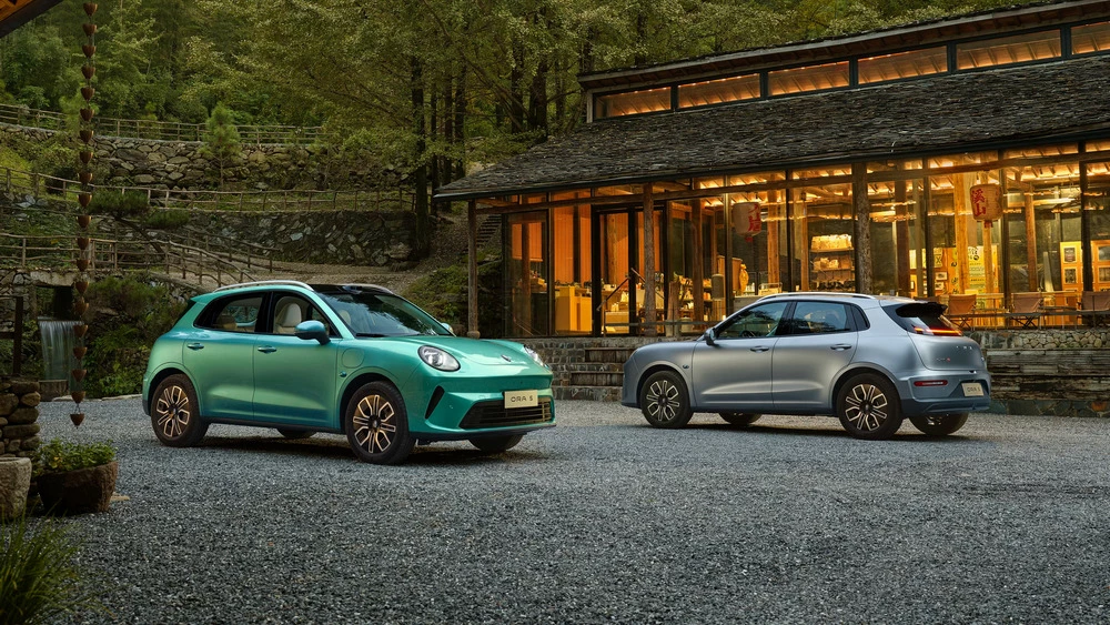 Электрические кроссоверы Ora 5 сбоку