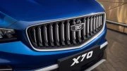 Обновленный кроссовер Belgee X70 с полным приводом спереди решетка