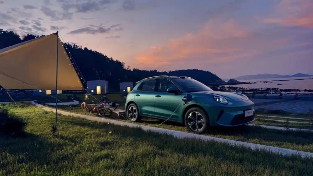 ora 5 электрический кроссовер сбоку спереди