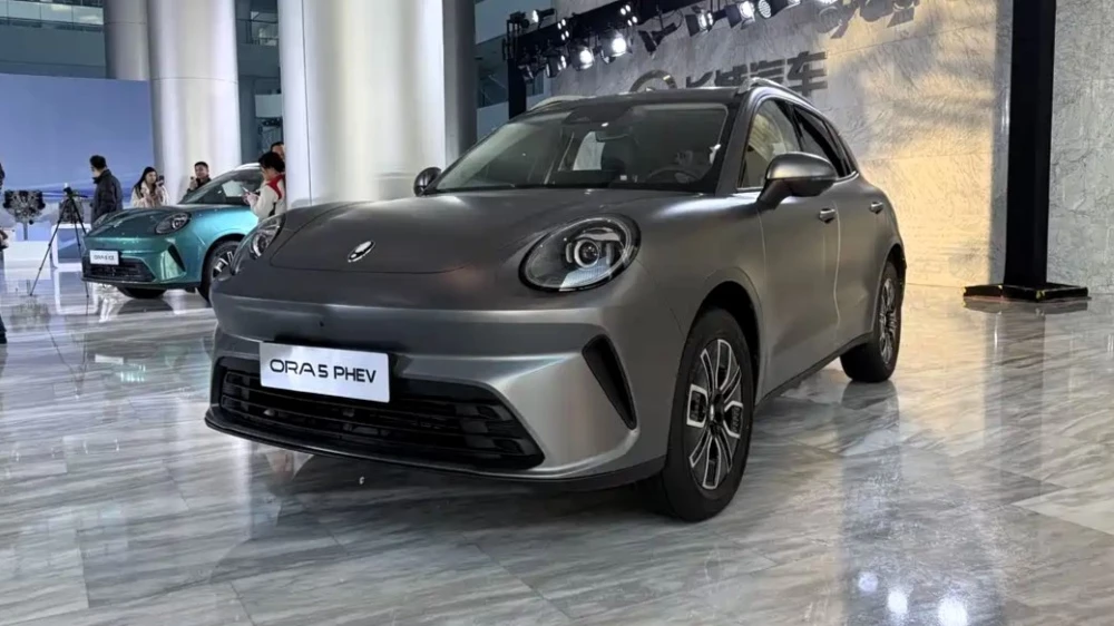 ora 5 кроссовер сбоку спереди запуск продаж китай phev
