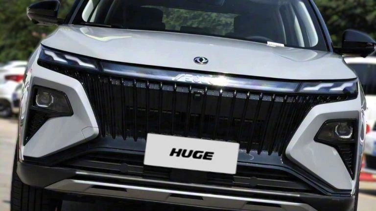 Dongfeng Huge спереди кроссовер