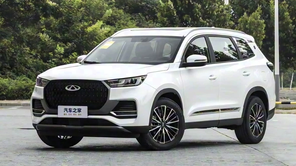 chery tiggo 8 в китае кроссовер сбоку спереди