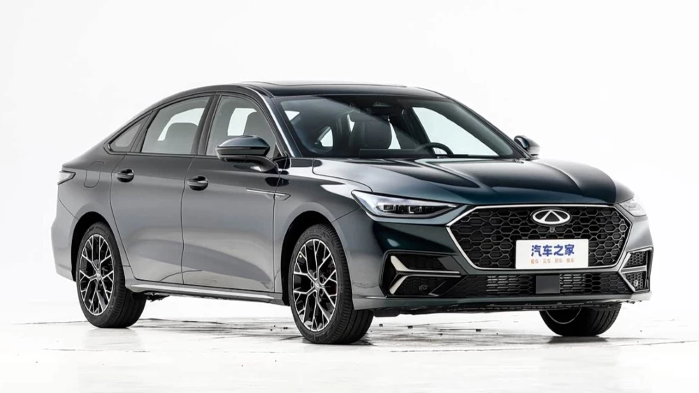 chery arrizo 8 pro сбоку спереди