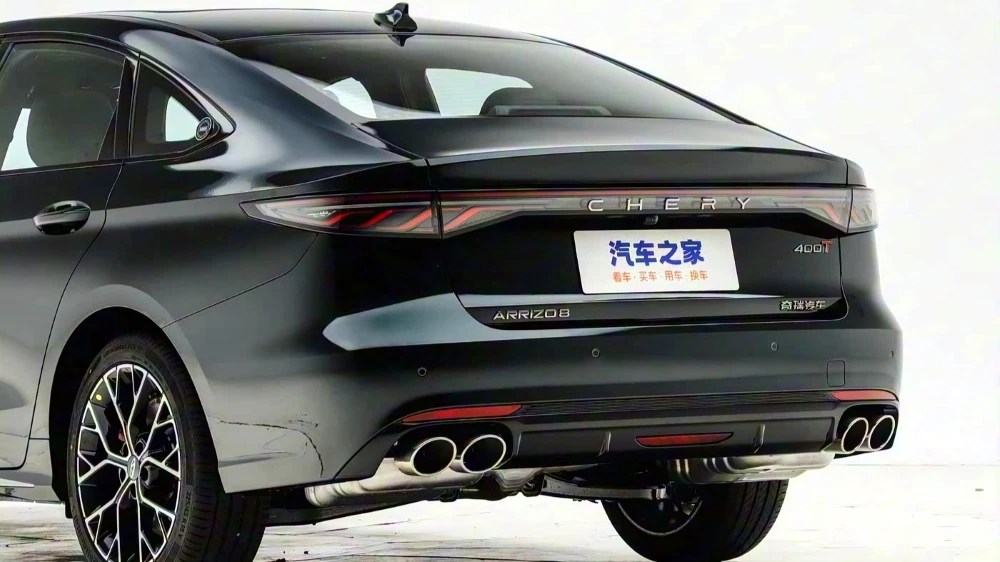 chery arrizo 8 pro 400t сзади
