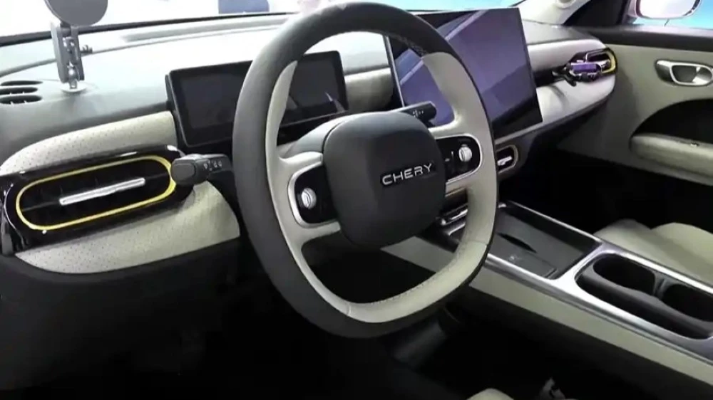 хэтчбэк chery qq3 интерьер