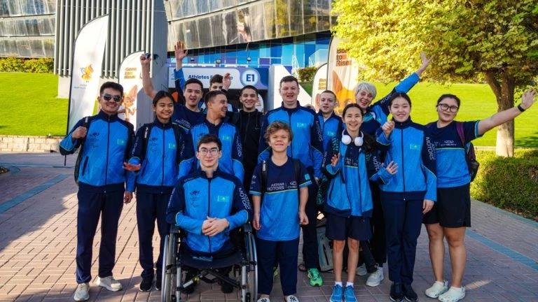 Команда Казахстана на AYPG 2025 в Дубае