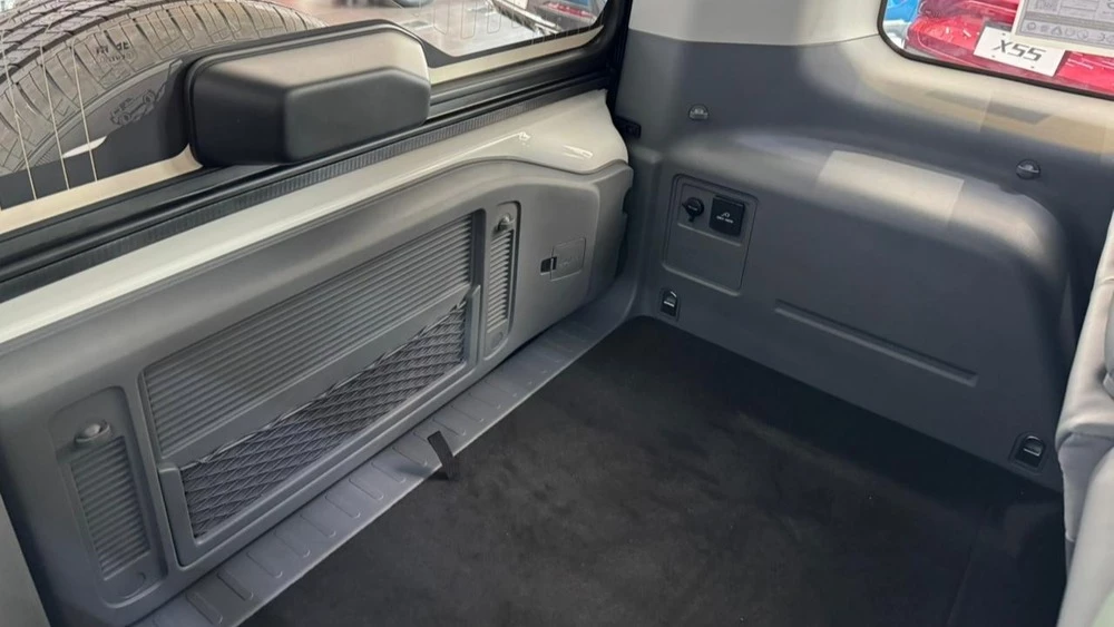 Внедорожник BAIC BJ41 BJ40 Pro салон интерьер багажник обзор