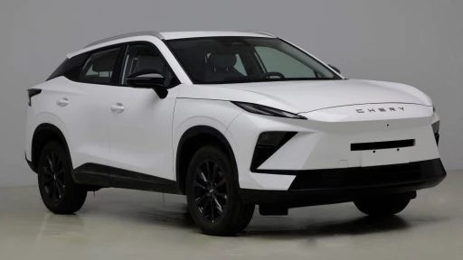 характеристики нового omoda c5 chery tiggo 5 pro кроссовер сбоку спереди белый
