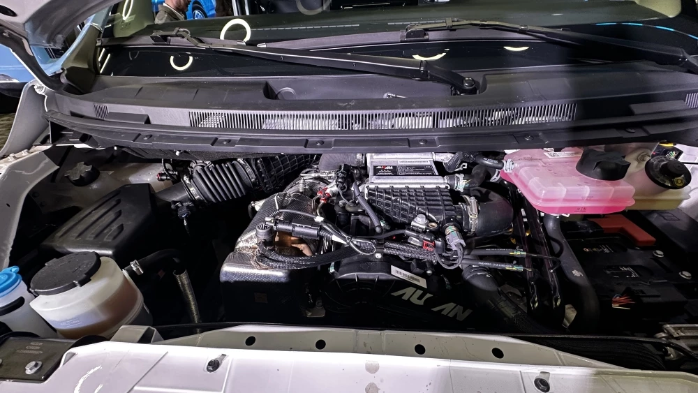 Foton View двигатель мотор капот открыт