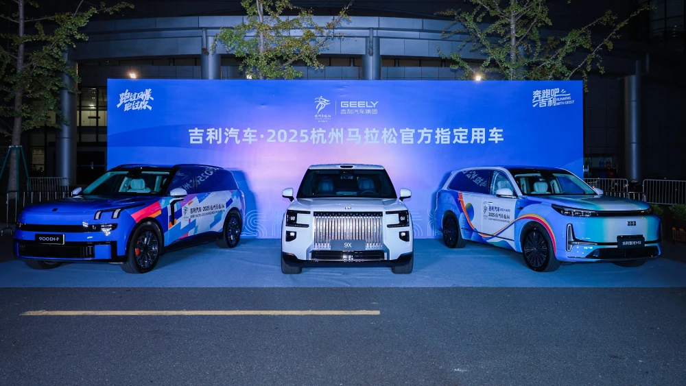 geely galaxy m9 lynk co 900 zeekr 9x кроссоверы рядом сравнение