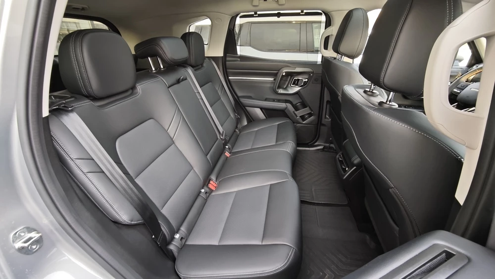 Haval H7 тест Мишина салон интерьер сиденья второй ряд