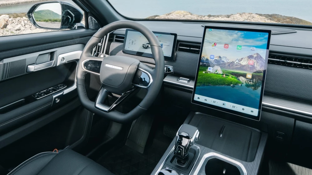 JAECOO J7 LE салон интерьер