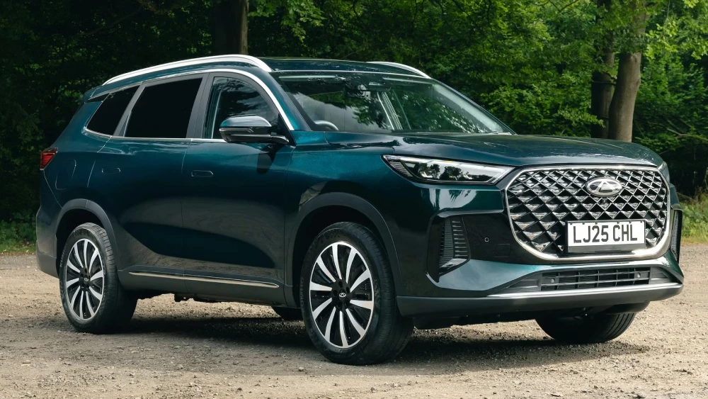 Кроссовер Chery признали автомобилем года в Британии tiggo 8 chs сбоку спереди гибридный кроссовер зеленый