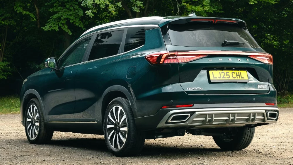 Кроссовер Chery признали автомобилем года в Британии tiggo 8 chs сбоку сзади гибридный кроссовер зеленый