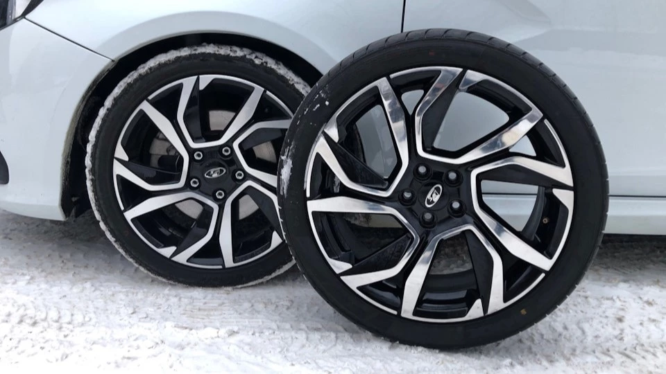 Lada Vesta Sport колеса диски 5 болтов