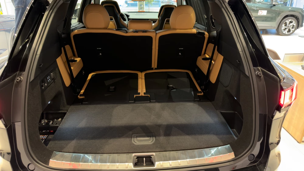 Nordcross 001 салон интерьер багажник