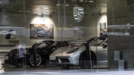 Автосалон Porsche в Шанхае