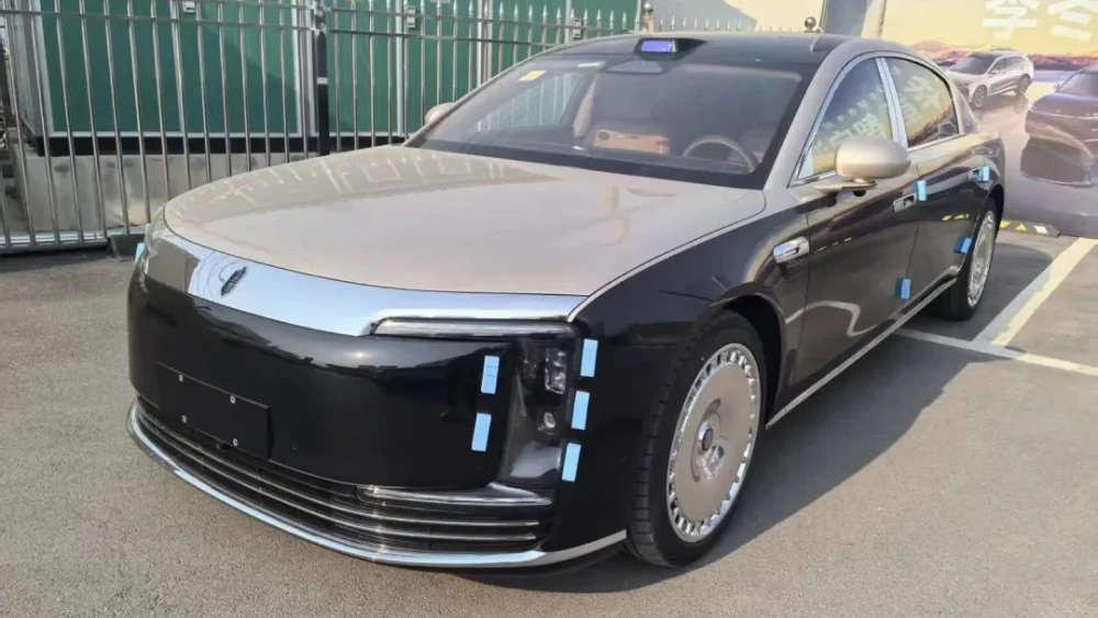 Запрет на экспорт подержанных машин с нулевым пробегом мнение китайских компаний экспортеров maextro s800 huawei jac седан сбоку спереди