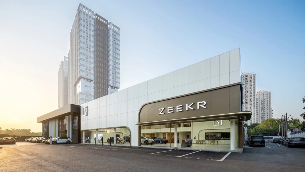 Автосалон марки Zeekr в Китае дилерский центр