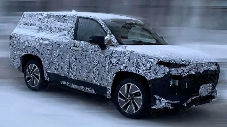 chery t1t сбоку спереди в Китае